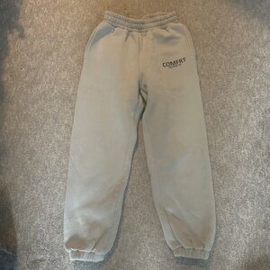 Comfort Collection Women's Gray Joggers